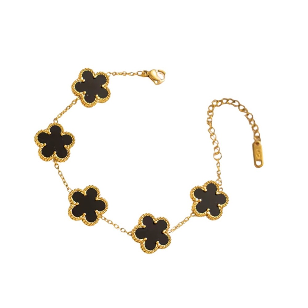 Black Clover Bracelet 18K Gold Plated Chain Women's Jewelry NWOT